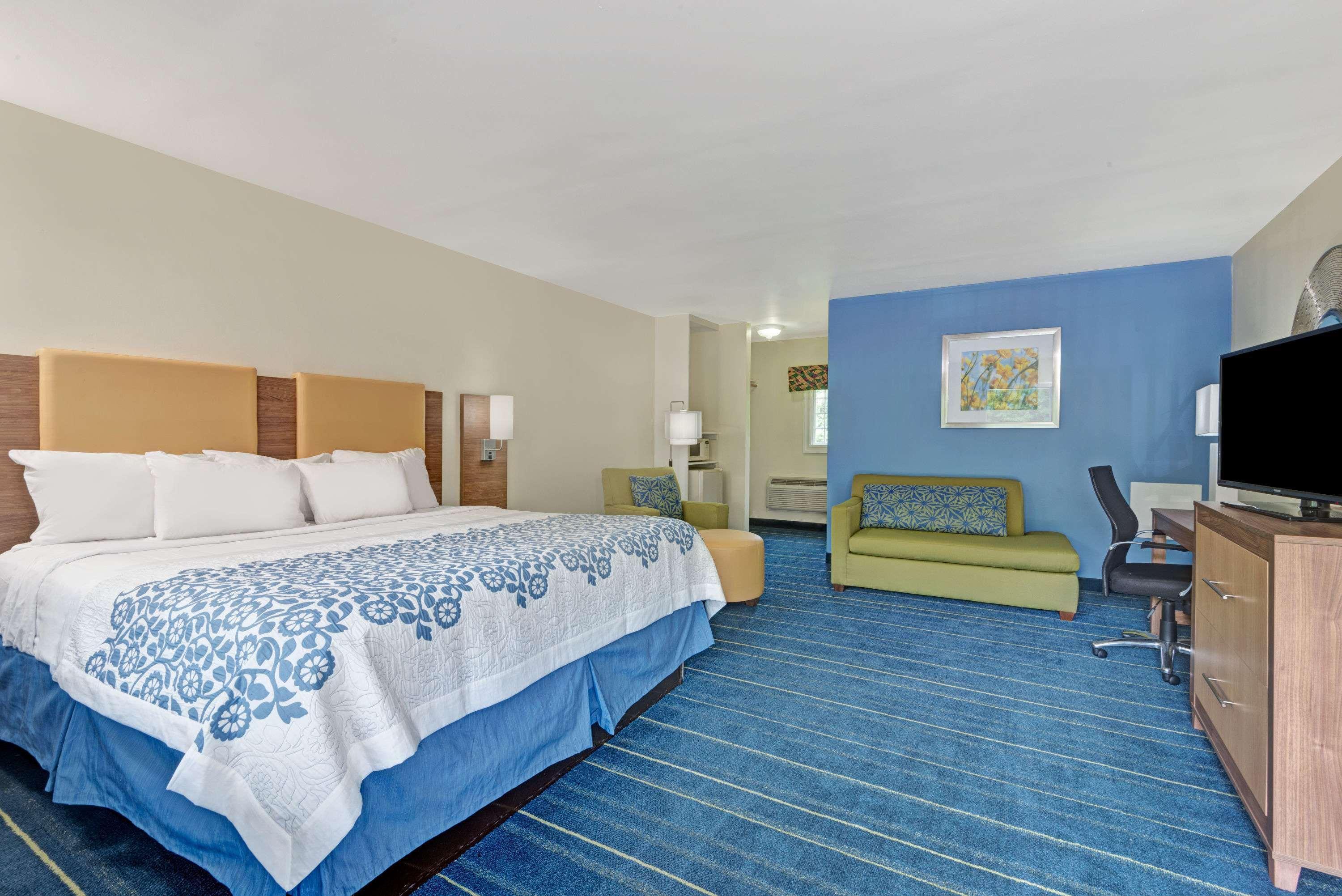 Days Inn By Wyndham Ridgefield Eksteriør bilde
